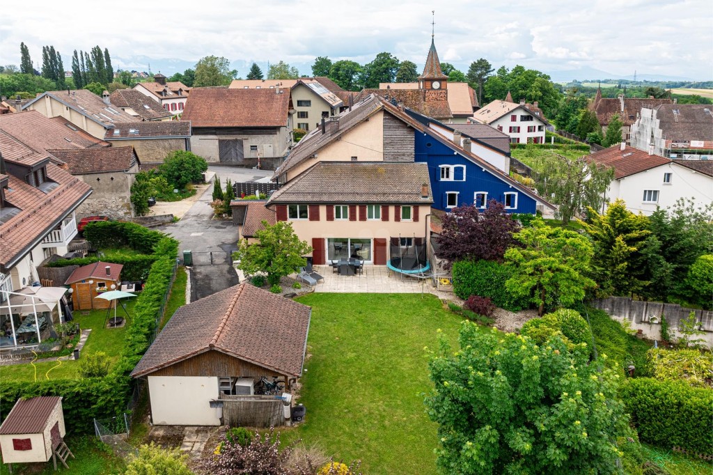 VENDU ! Charmante maison villageoise avec grand jardin - 1