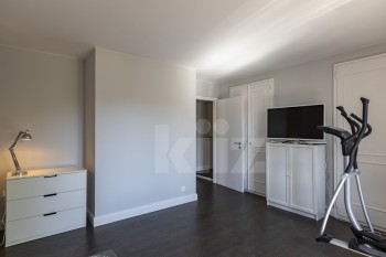 VENDU! Splendide appartement entièrement rénové avec goût - 11