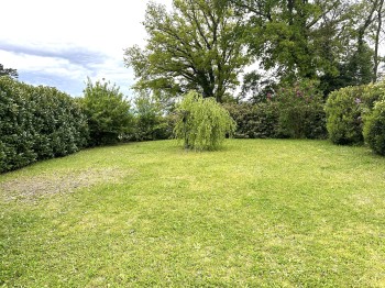 Bel appartement avec balcon et jardin - 2