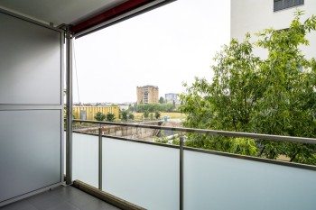 VENDU ! Bel appartement traversant - 9