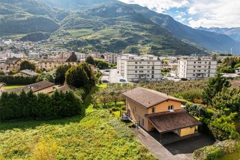 Splendide familiale avec jardin et local indépendant - 12