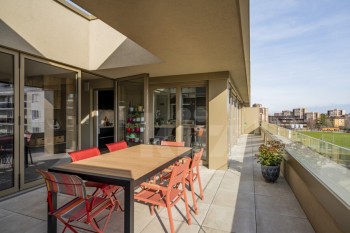 VENDU ! Magnifique appartement récent avec vastes terrasses - 12