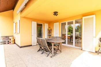 Belle maison familiale avec terrasse couverte et jardin - 6