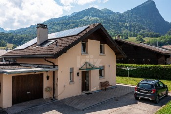 VENDU! Charmante villa avec jardin et magnifique vue dégagée - 12