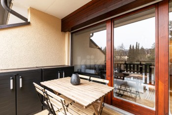 Bel appartement avec balcon et vue dégagée - 12