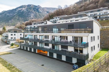 VENDU ! Bel appartement avec vue sur les montagnes - 12