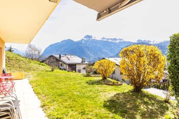 VENDU! Bel appartement avec terrasse, jardin et vue dégagée - 10