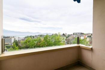 Bel appartement avec loggia et vue sur le Lac - 2