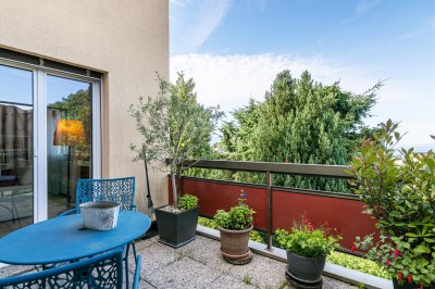 Charmant appartement avec balcon et vue dégagée