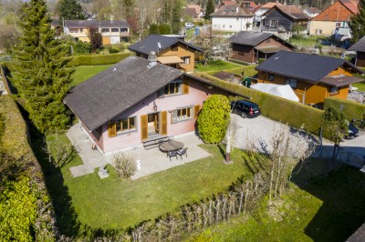 Vendu ! Très joli chalet lumineux avec agréable jardin