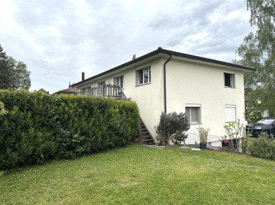 Bel appartement avec balcon et jardin