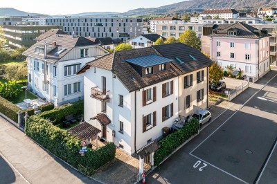 Maison plurifamiliale dans le centre de Delémont