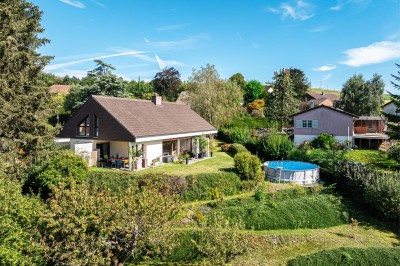 Charmante maison individuelle avec jardin et vue dégagée