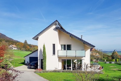 VENDU! Splendide villa individuelle avec jardin