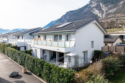 VENDU ! Belle villa moderne avec vue sur les montagnes