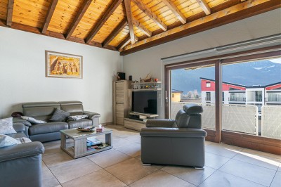 VENDU ! Bel appartement avec balcon et vue sur les Alpes