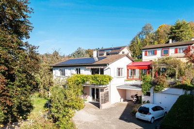 Belle maison avec jardin, terrasse et vue dégagée