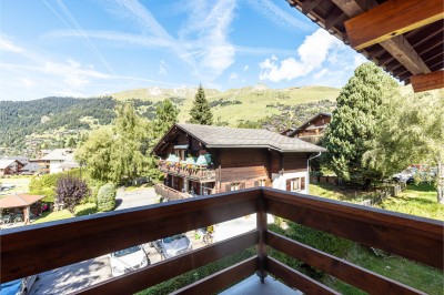 Plein coeur de Verbier ! Bel appartement rénové avec balcon