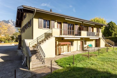 VENDU ! Charmante maison de deux appartements