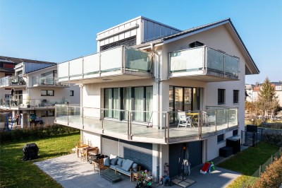 Bel appartement récent avec balcon XXL et un local/atelier