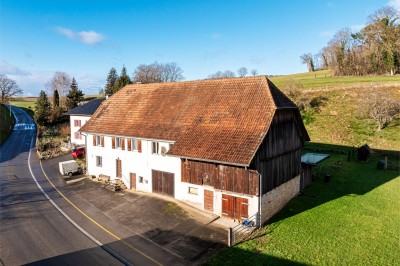 Belle ferme jurassienne en partie rénovée