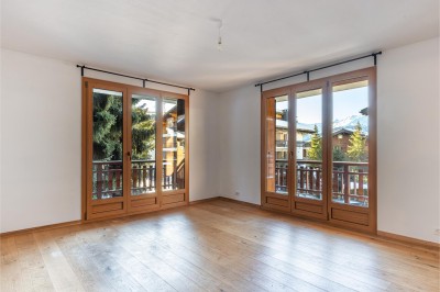 Bel appartement rénové avec grand balcon