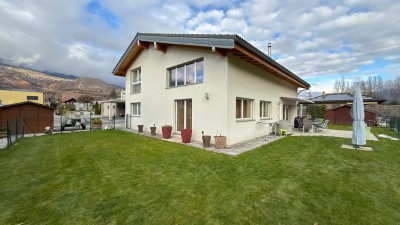 Belle villa individuelle avec jardin et vue sur les Alpes